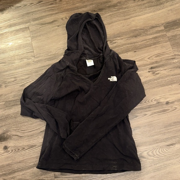 5 for 20 The north face long sleeve shirt - Picture 2 of 6